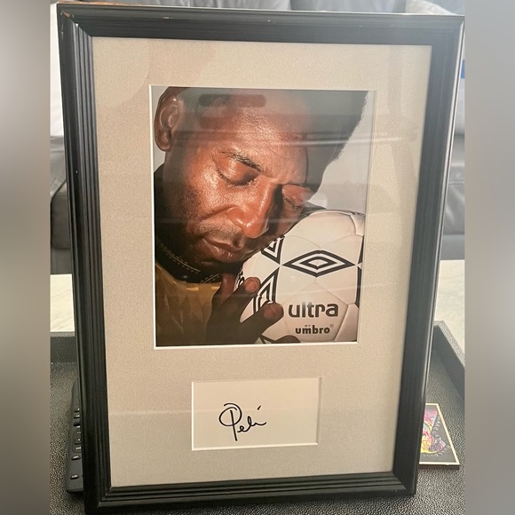 Pele Autograph with Authentication Letter - Picture 4 of 6